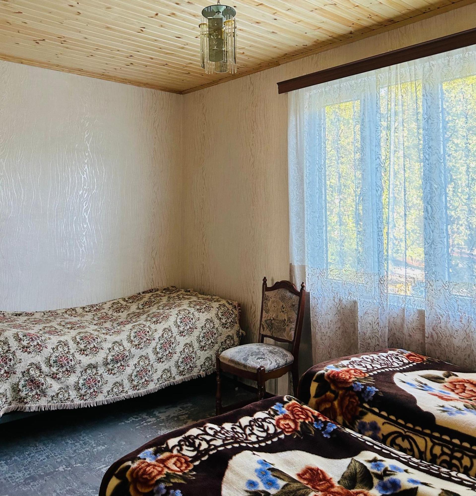 Vaso'S Guesthouse Katskhi Экстерьер фото